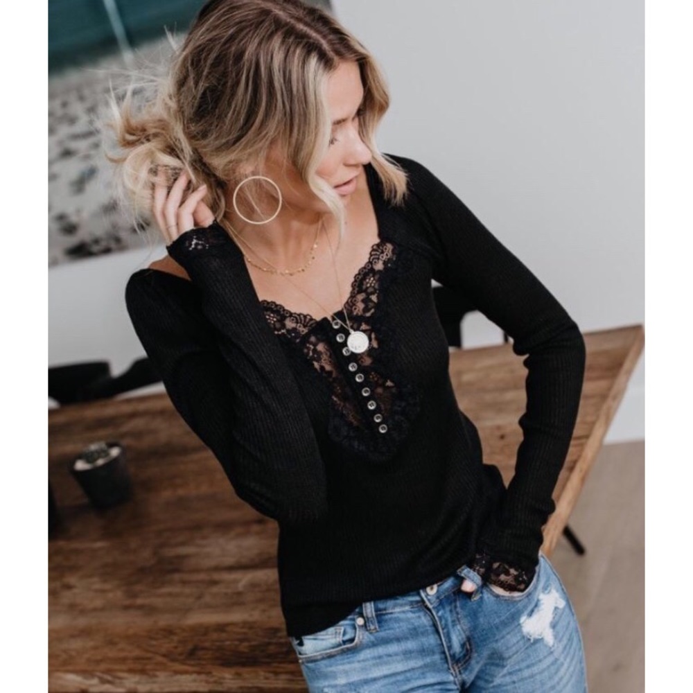 Heartbreaker Henley top